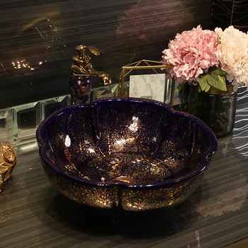 пряка форма на цвете златен модел дизайн на художествен порцелан мивка за баня керамична мивка